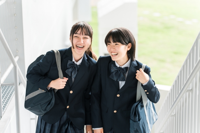 ADHDの高校生の特徴は？困り事や対策方法・男子女子それぞれの傾向も解説